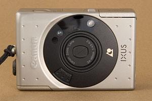 Canon Ixus