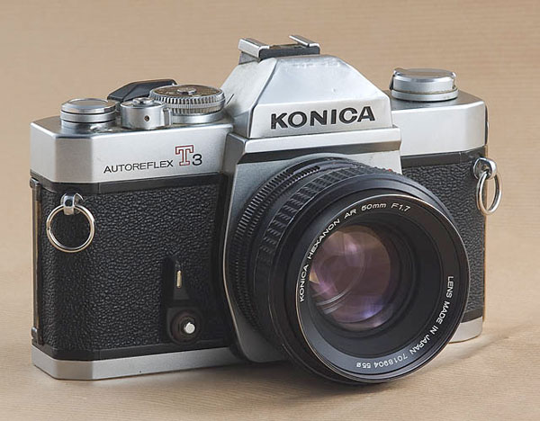 Konica Autoreflex T3